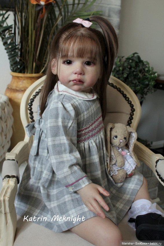 Lilly скульптора Conny Burke, автор прототипа Katrin McKnight