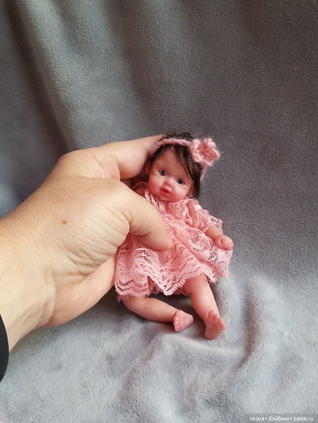 Куклы из силикона - маленькая блондинка-брюнетка-шатенка (фото 10)