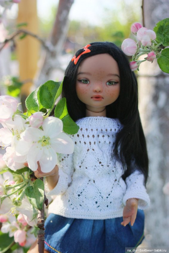 Весна, жара, цветочки. Софи и Лео на даче (фото 9)