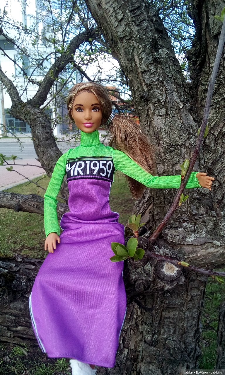 Новое Платье Королевы — Куклы Barbie (Барби): Looks (фото 9)