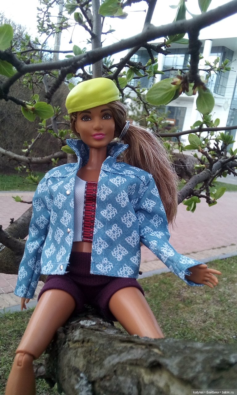 Новое Платье Королевы — Куклы Barbie (Барби): Looks