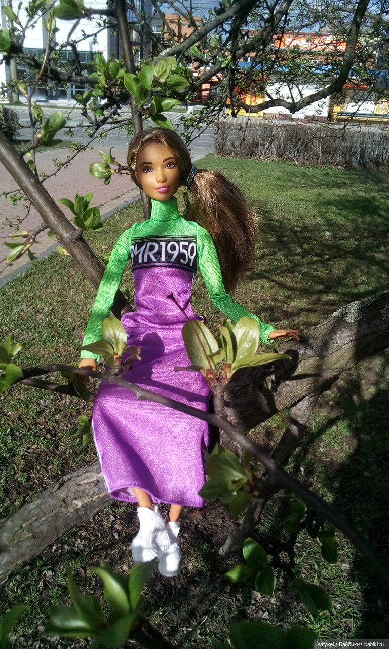 Новое Платье Королевы — Куклы Barbie (Барби): Looks (фото 8)