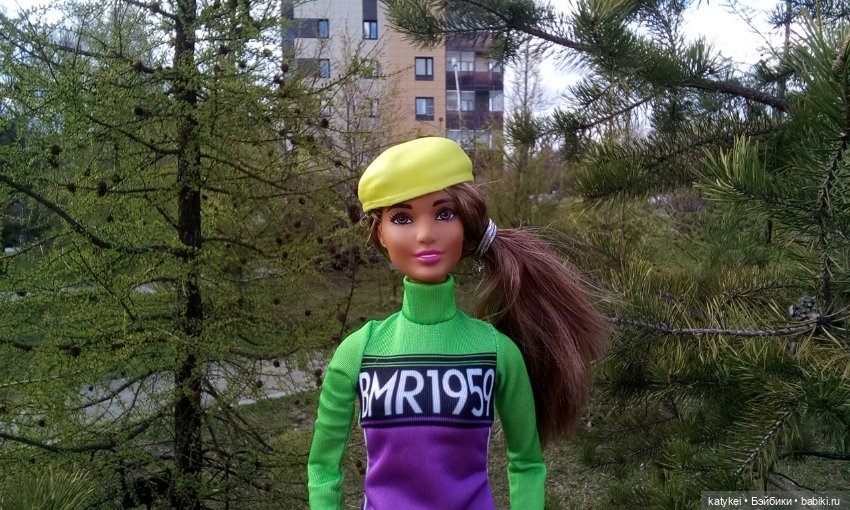 Новое Платье Королевы — Куклы Barbie (Барби): Looks