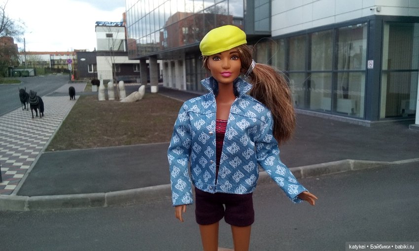 Новое Платье Королевы — Куклы Barbie (Барби): Looks