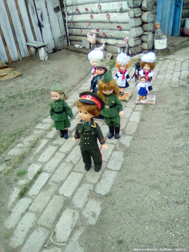 Парад победы — Коллекции винтажных кукол и игрушек: СССР