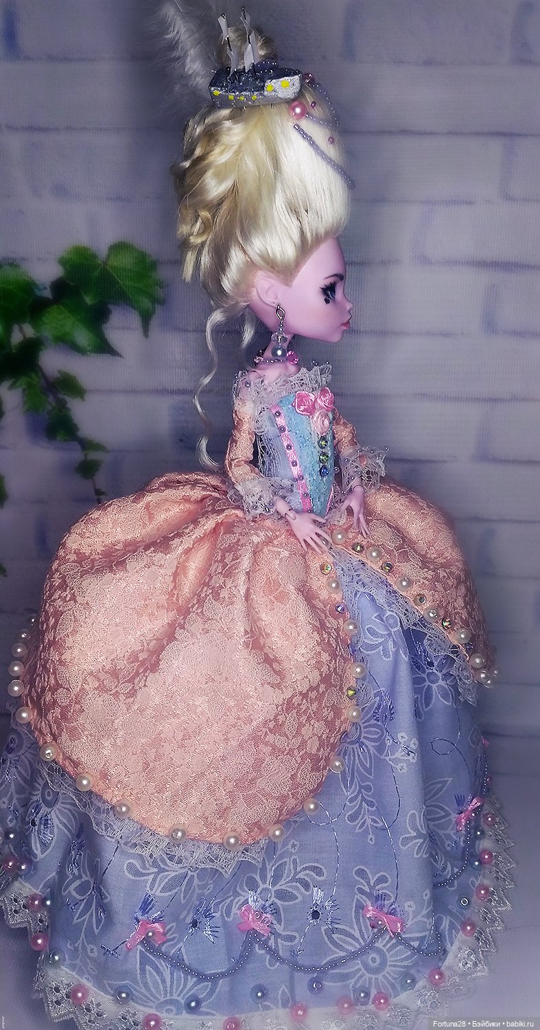 Мода времен - ООАК по мотивам Марии Антуанетты (фото 10)