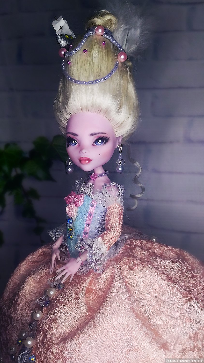 Мода времен - ООАК по мотивам Марии Антуанетты (фото 7)