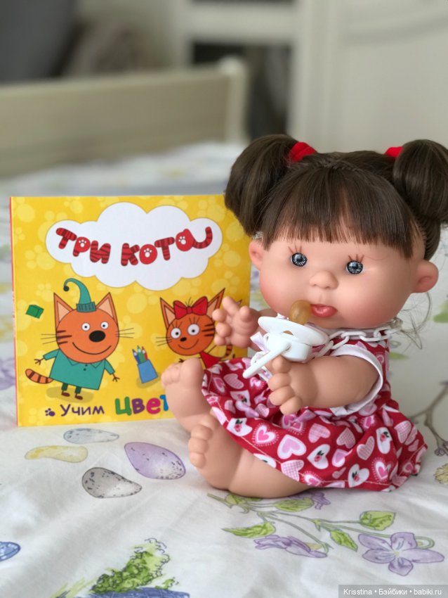 Ванильное счастье — Куклы Nines d'Onil (Нинес): Миа (Mia) (фото 6)