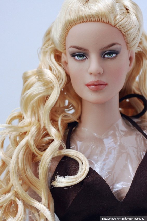 Тайлер 2 от Тоннер. OOAK — Фэшн