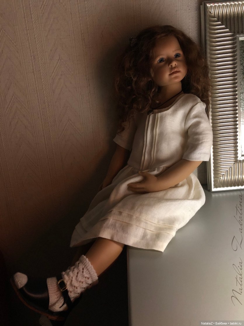 Выход за формат — Николетта