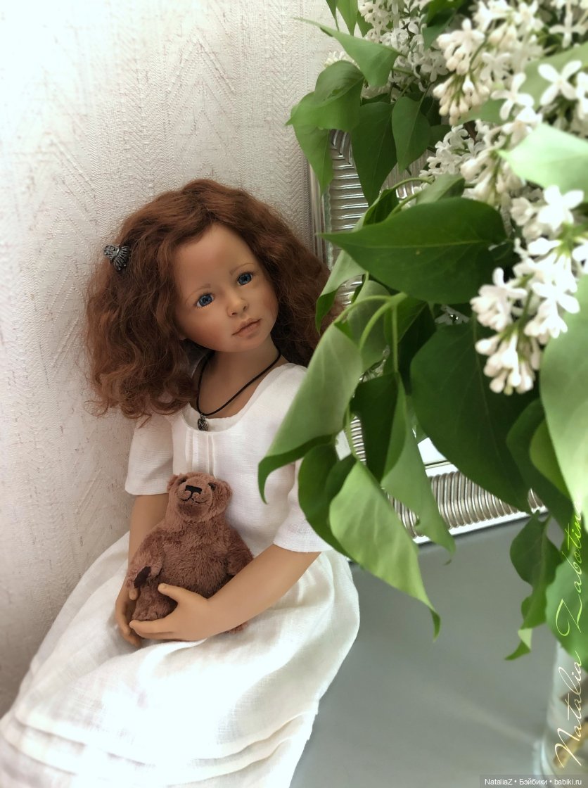 Выход за формат — Николетта