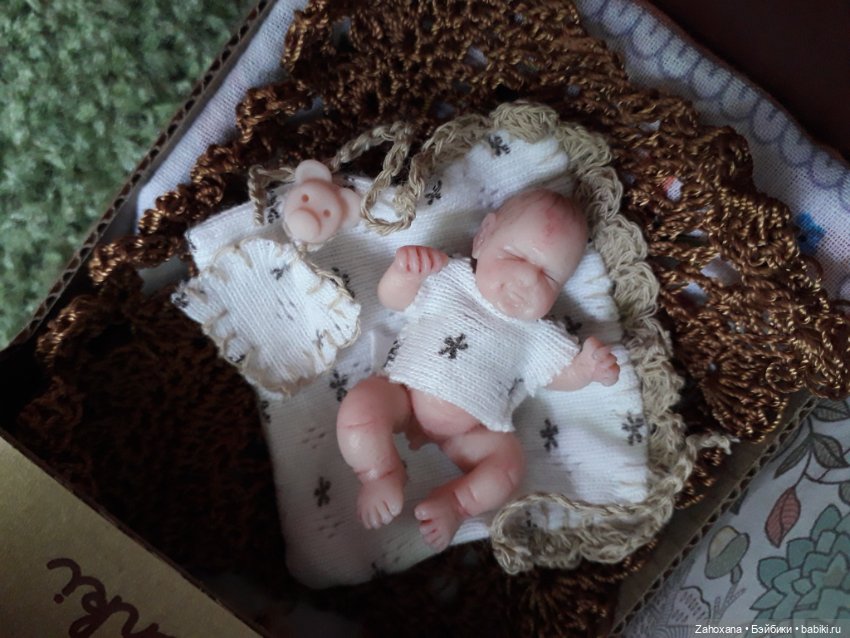 У мини куколки Лукаса новый дом