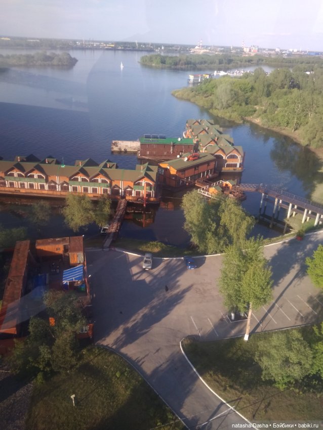 Красота весны с Бэйличкой и Джиджи