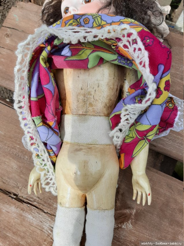 Рождение Сонечки — Редкие антикварные куклы и реплики: воск (фото 5)