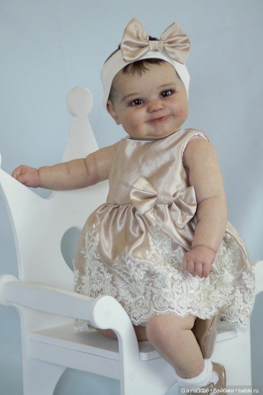 София Meddie#2 by Bonnie Brown