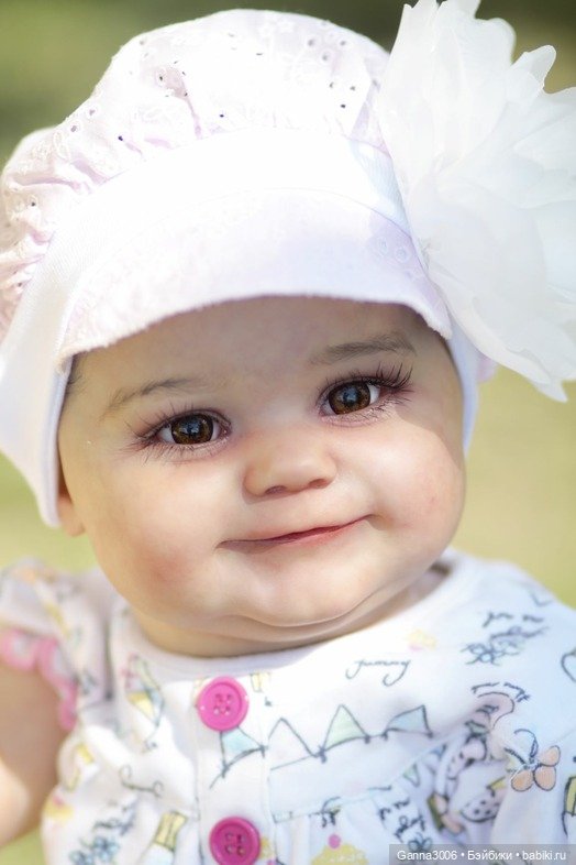 София Meddie#2 by Bonnie Brown