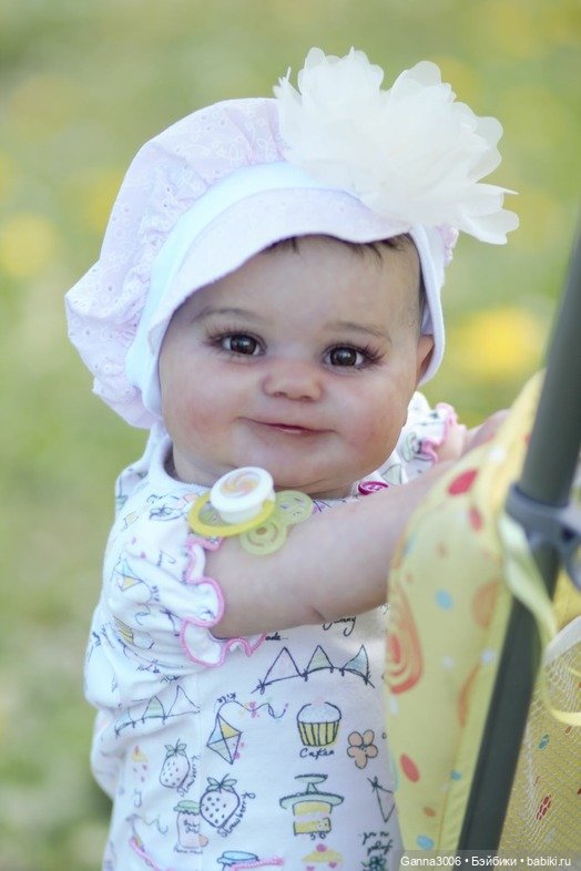 София Meddie#2 by Bonnie Brown