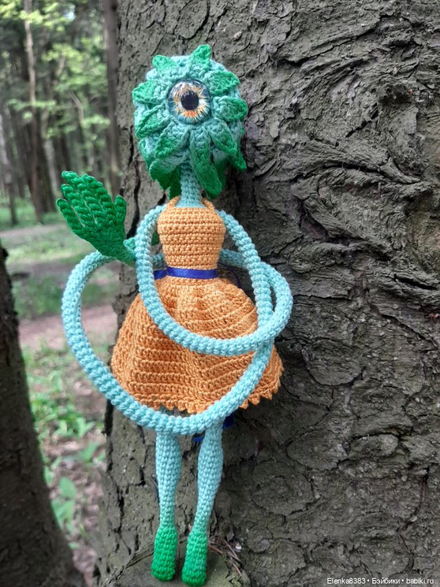 Лесная фея или девушка-монстр