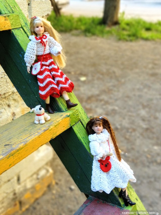 Грейси и Олив на прогулке. Only hearts club (фото 6)