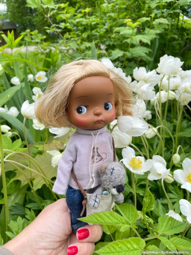 Люк и Лу на прогулке — Азиатские виниловые куклы (разное): Китай (фото 3)