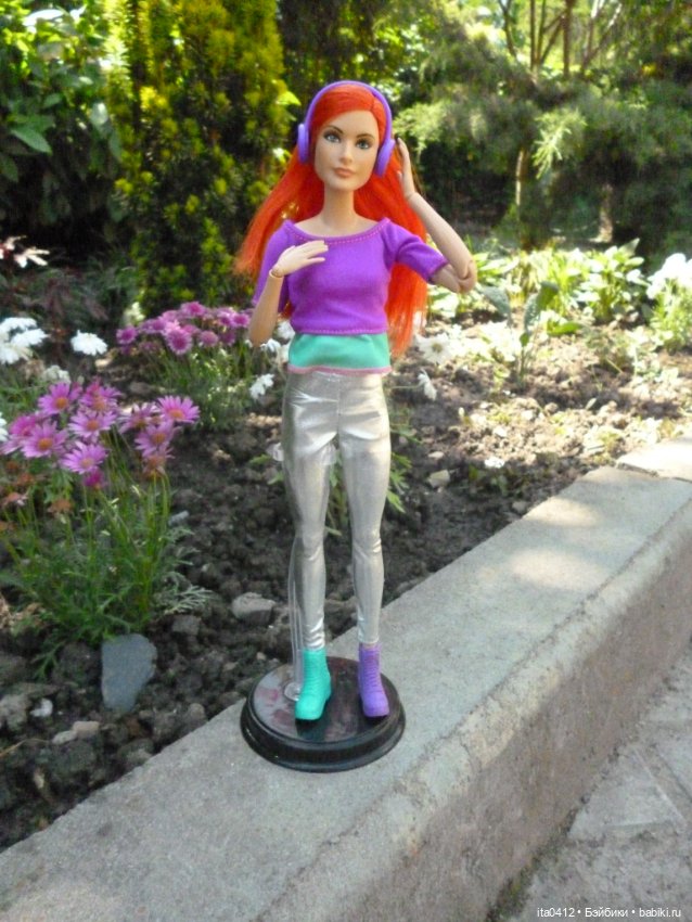 Это сладкое слово: «Свобода»! Бекки Линч на прогулке в Хосте