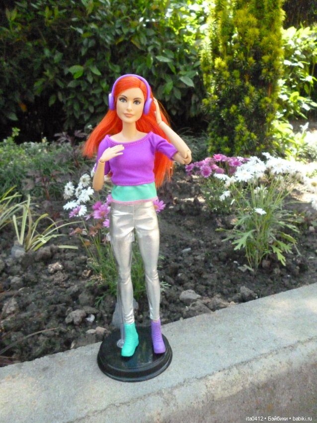 Это сладкое слово: «Свобода»! Бекки Линч на прогулке в Хосте (фото 4)