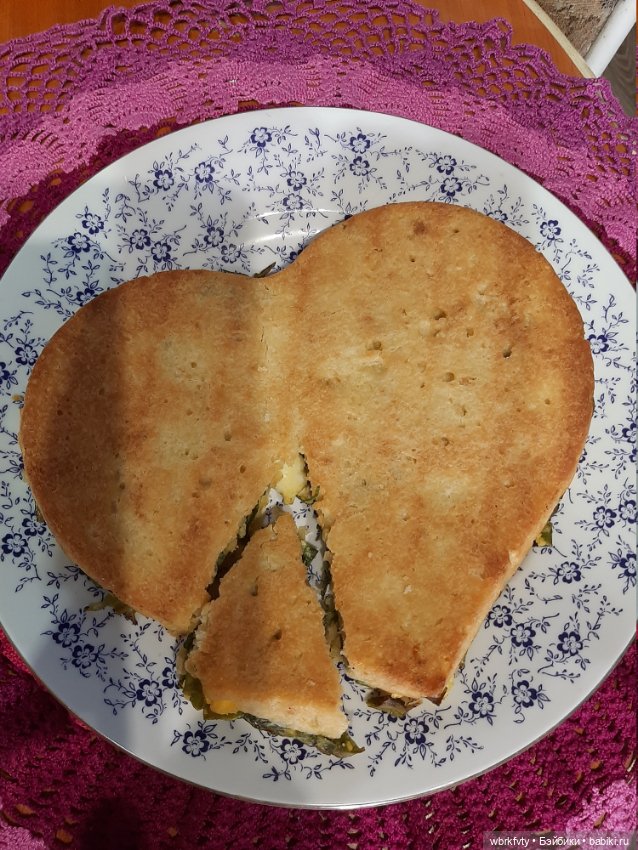 Пирог с зеленым луком и яйцом (фото 3)