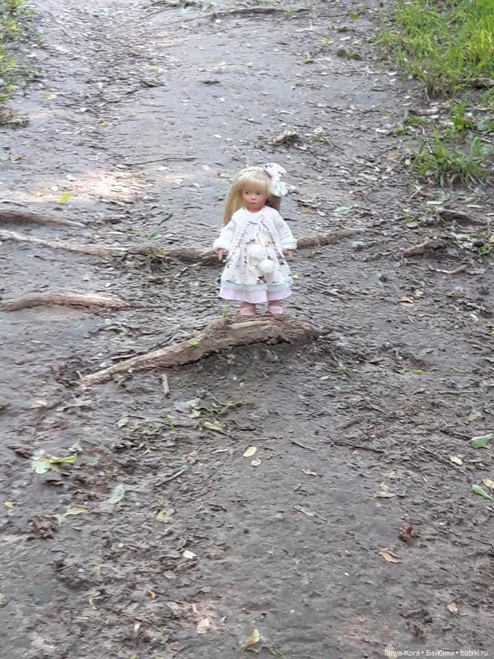 Как Линси путешествовала — Испанские куклы (разное): Vestida de Azul