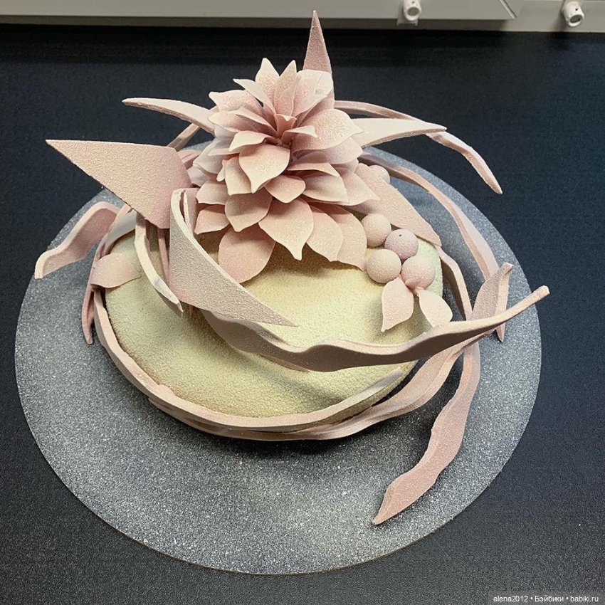 Тортики? Их, правда, едят? Правда