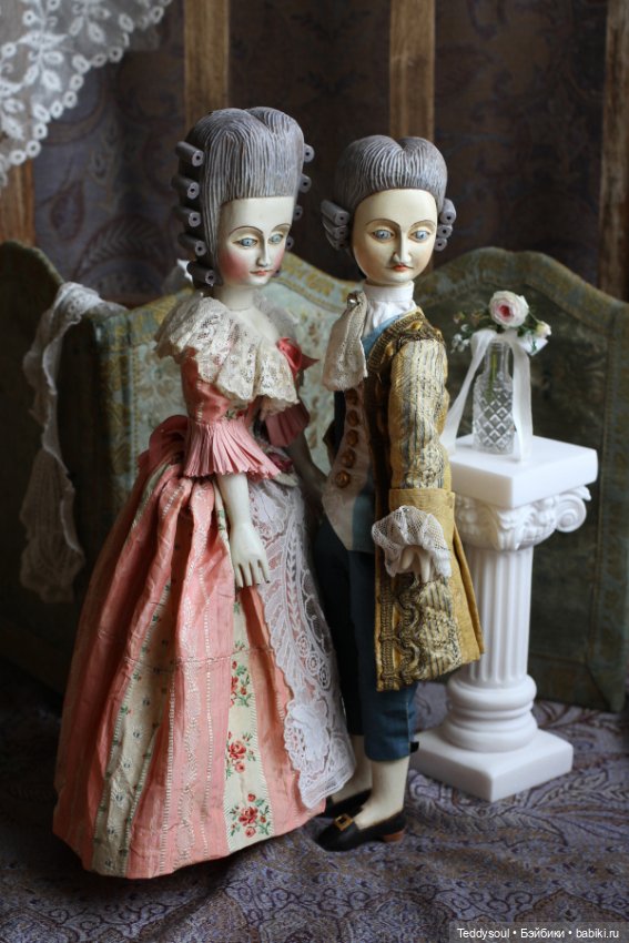Мы опять при дворе — Авторские куклы из дерева