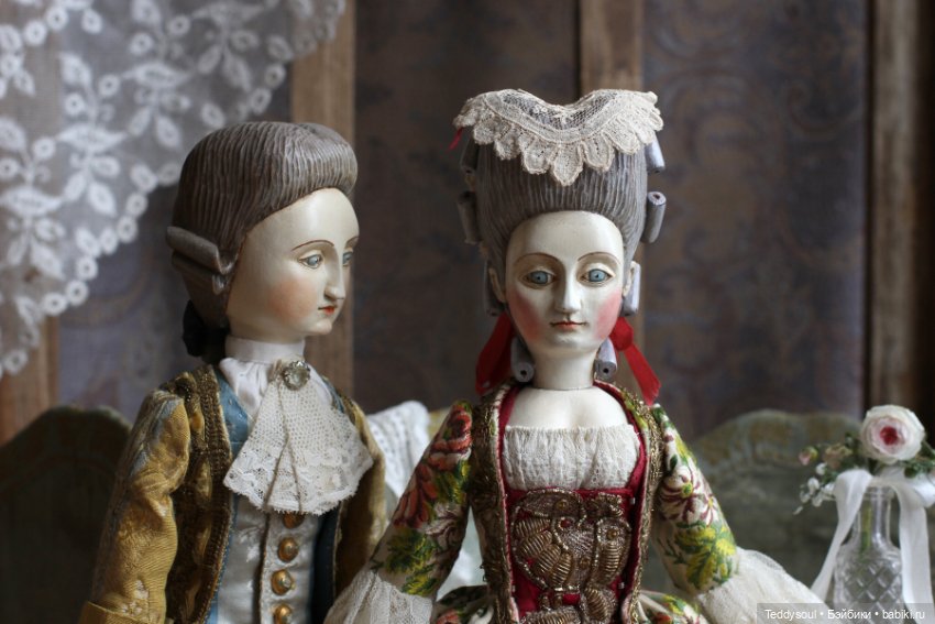 Мы опять при дворе — Авторские куклы из дерева