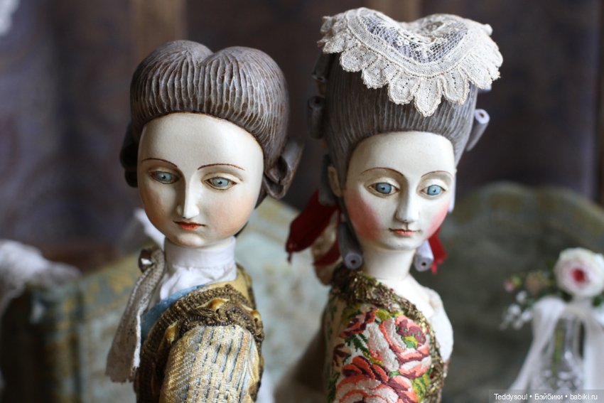 Мы опять при дворе — Авторские куклы из дерева