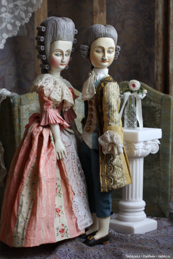 Мы опять при дворе — Авторские куклы из дерева