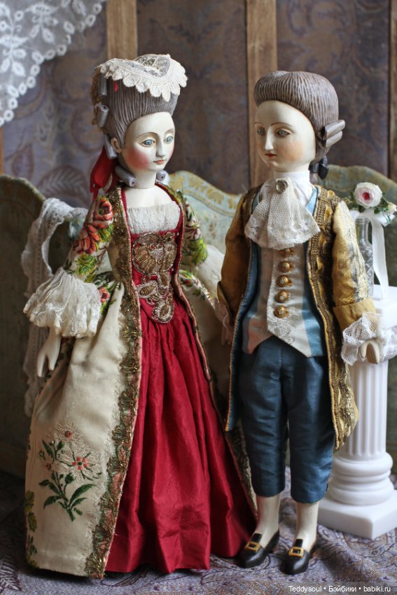 Мы опять при дворе — Авторские куклы из дерева