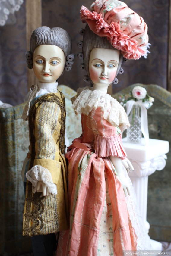 Мы опять при дворе — Авторские куклы из дерева