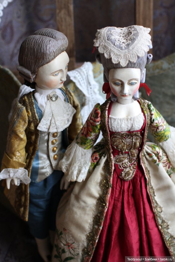 Мы опять при дворе — Авторские куклы из дерева