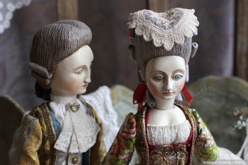 Мы опять при дворе — Авторские куклы из дерева