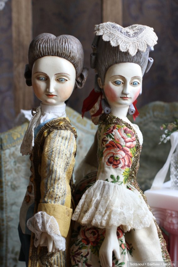 Мы опять при дворе — Авторские куклы из дерева