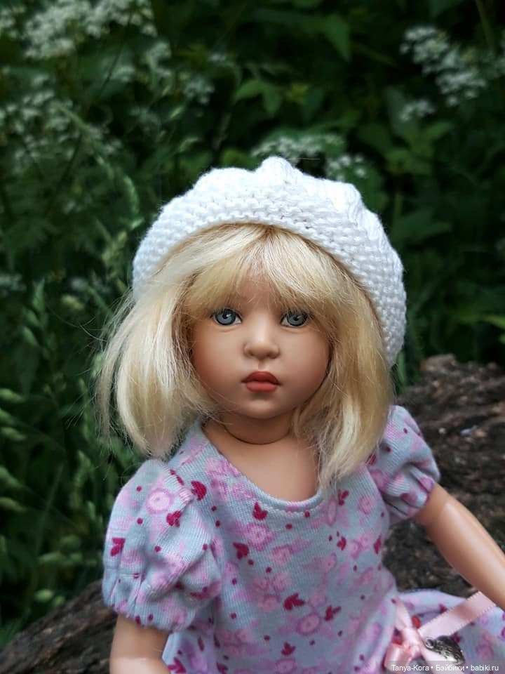 "Как прекрасен этот мир!"- сказала Баффи, гуляя в саду, где цветут розы