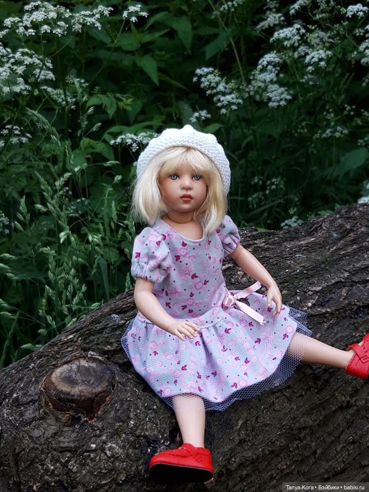 "Как прекрасен этот мир!"- сказала Баффи, гуляя в саду, где цветут розы