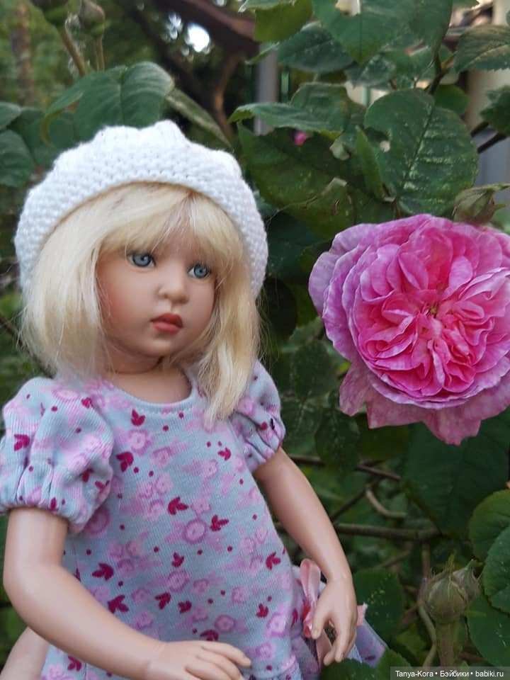 "Как прекрасен этот мир!"- сказала Баффи, гуляя в саду, где цветут розы (фото 8)