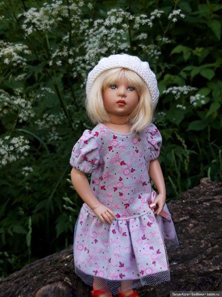 "Как прекрасен этот мир!"- сказала Баффи, гуляя в саду, где цветут розы