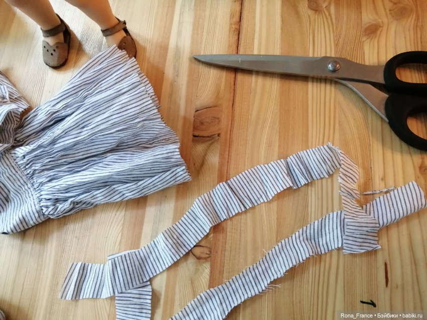 Каникулы Роны. Сарафан для Минуш (Petitcollin Minouche) на скорую руку (фото 9)