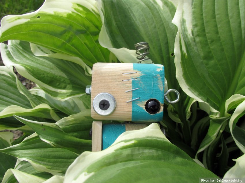 Роботы на природе — Авторские игрушки из разных материалов: синельная проволока