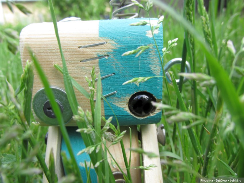 Роботы на природе — Авторские игрушки из разных материалов: синельная проволока (фото 9)