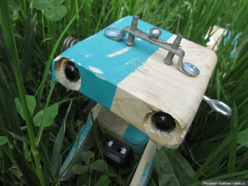 Роботы на природе — Авторские игрушки из разных материалов: синельная проволока