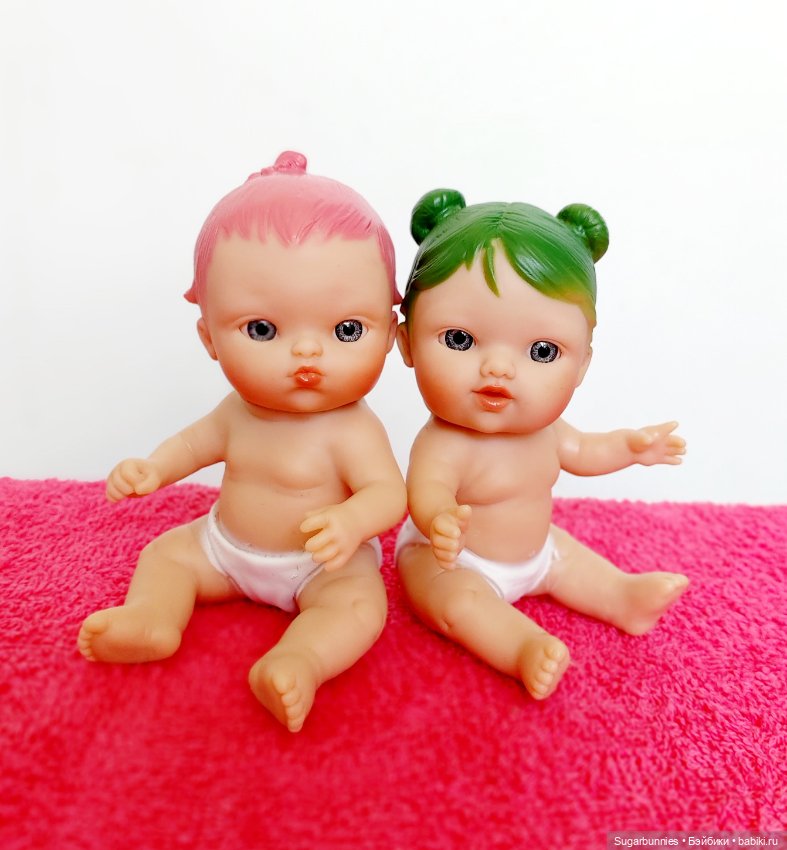 Забавные малыши с сосочками (фото 2)