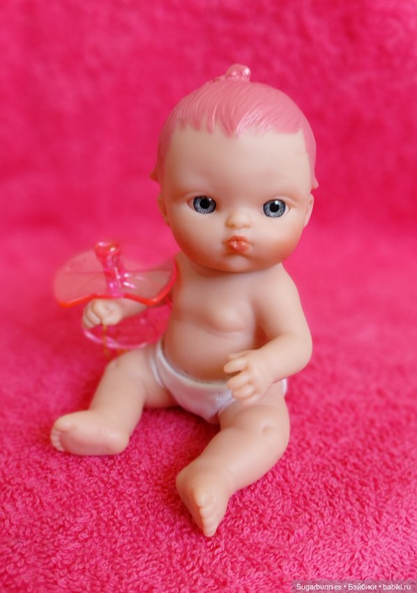 Забавные малыши с сосочками (фото 3)