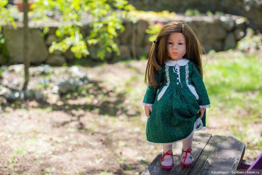 Маленькая прогулка в зеленом платьице (Эмилия Готц) (фото 7)
