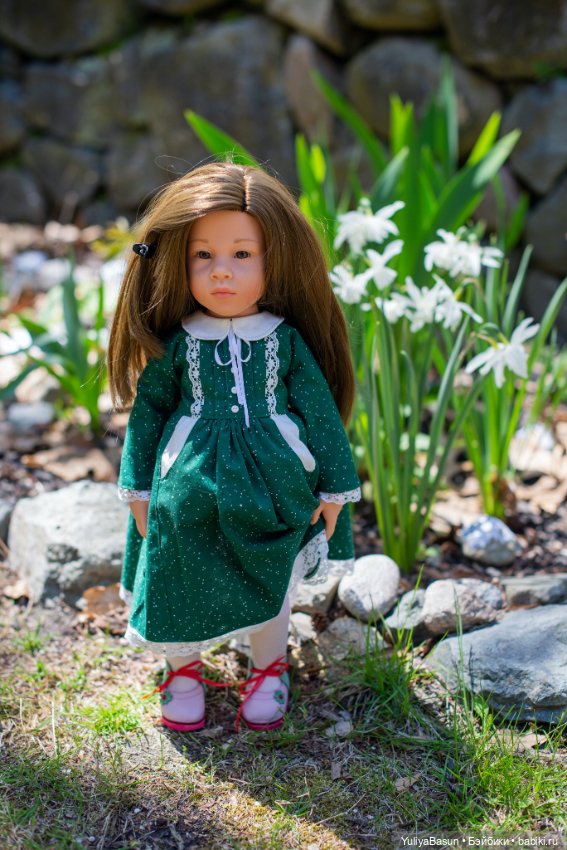 Маленькая прогулка в зеленом платьице (Эмилия Готц) (фото 3)